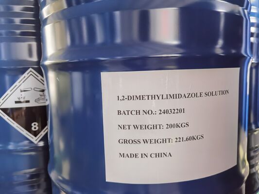 1,2-DIMETHYLIMIDAZOL-LÖSUNG 70%